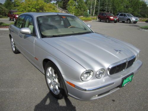 2004 xj8, platinum silver / sand, 76k fully sorted, gorgeous !