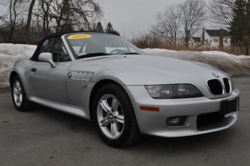 Roadster 100% stock 5 speed manual low miles convertible power leather