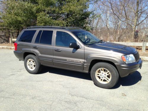 99 jeep grand cherokee limited sport*many new repairs* ready to go april 11th**
