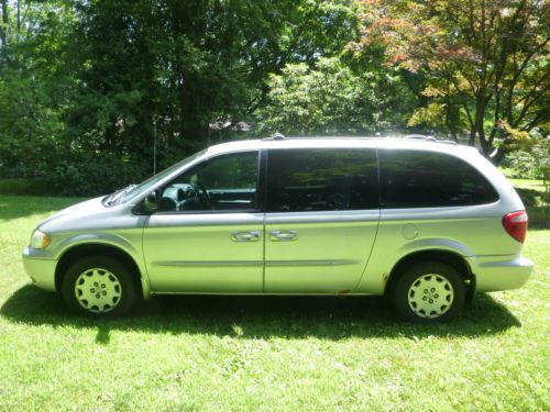 2003 chrysler town &amp; country lx w/ hand controls