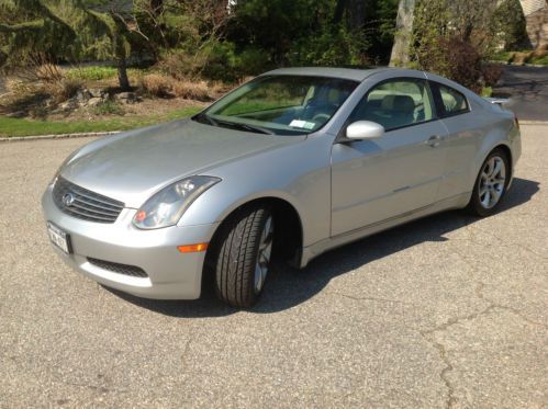 Excellent condition 2004 infiniti g35 coupe  manual transmission must sell!