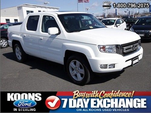 Outstanding~one-owner~non-smoker~leather~moonroof~4wd~garage kept~super deal