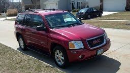 2004 gmc envoy sle sport utility 4-door 4.2l 30k on the motor. a must see!!!