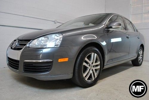 Package 2 leather moonroof carfax 1 owner alloys heated seats loaded vw