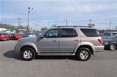 2001 toyota sequoia sr5 4wd looks good drives well must see!