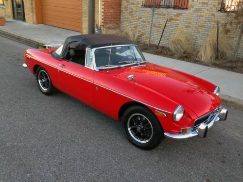 1971 mgb roadster 42,000 miles! hard to find in this condition, restored!
