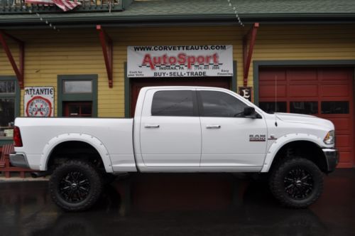 2013 dodge 2500 6.7 diesel brand new lift and tires leather! 25k miles l@@k
