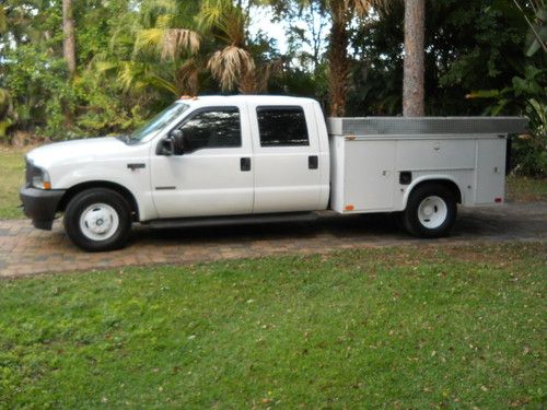 2004 f350 dualy crewcab  utilitybed liftgate 70,500 miles, 6.0l diesel