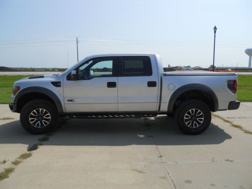 2012 ford f-150 svt raptor 4x4 crew cab luxury package truck excellent condiiton