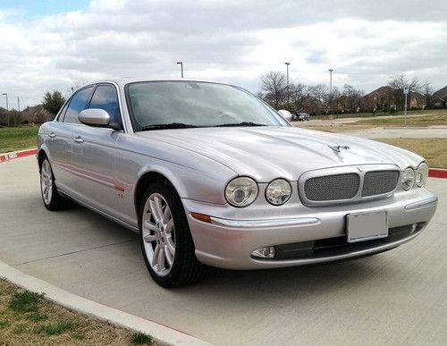 2005 jaguar xjr  --  supercharged 4.2 l v8  --  400 hp  --  all options