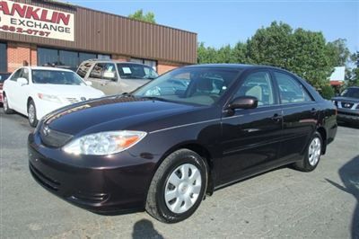 2002 toyota camry le,66k miles,power seat,cold ac,like new,low miles,automatic
