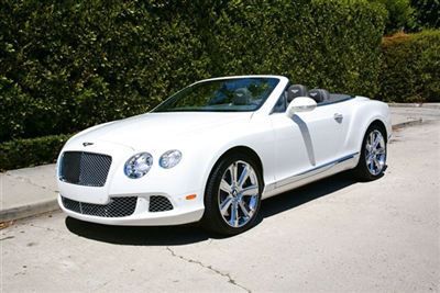 2012 demo gtc, mulliner package with white piano wood. great options