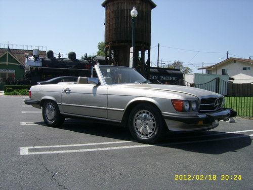 1988 mercedes 560sl, one owner, tan in color