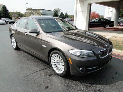 New 535i xdrive w/premium, cold, technology &amp; driver assist packages!