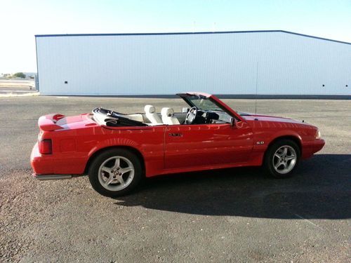 1992 ford mustang lx convertible summer edition
