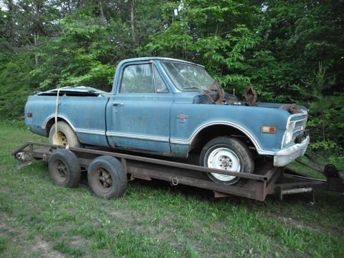 1968 chevy truck and parts truck,327,turbo 400,12 bolt,ralleys,runs,drives,stops