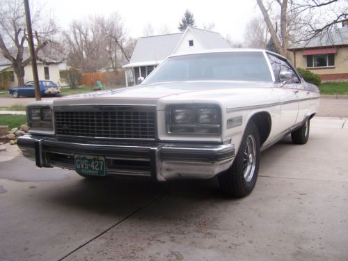 1976 buick park avenue limited 4 dr ht  colorado rust free