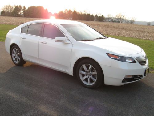 Leather, heated seats, bluetooth, xm satellite, no accidents, clear title!