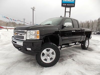 11 chevy silverado 1500 4x4 6" lifted new 37" tires 20" chrome wheels 1-owner