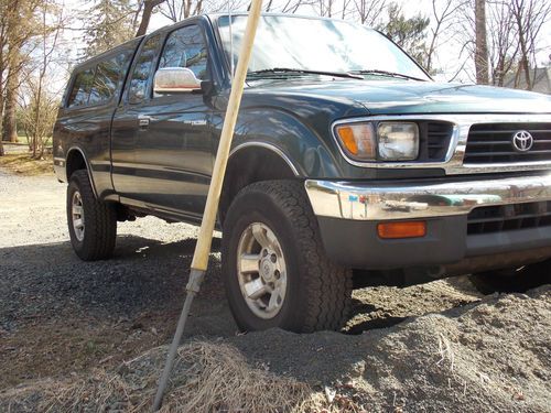 1995 toyota tacoma sr5 extended cab pickup 2-door 3.4l