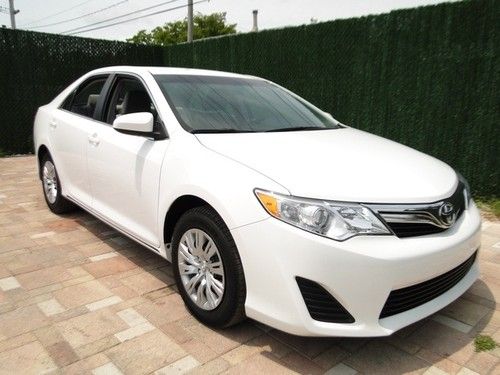 12 camry le full factory warranty very clean florida driven economical camrey