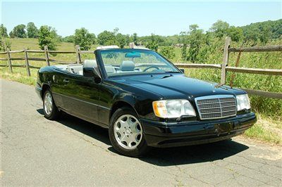 1995 mercedes benz e320 cabriolet w/ 24k one owner miles/flawless!!!