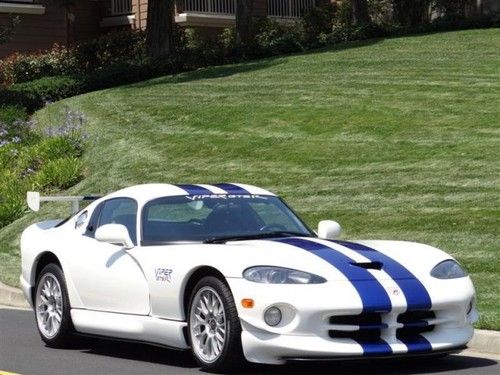 1998 dodge viper gts-r gt2 championship edition coupe #70 of 100 only 7k miles