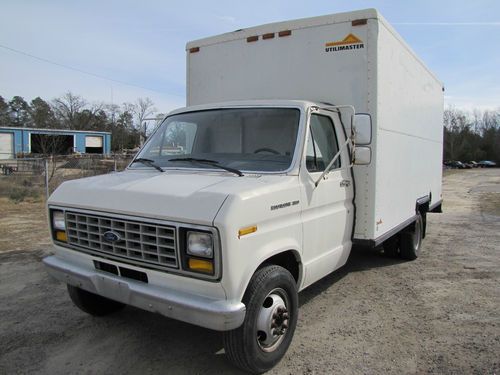 1988 ford econoline e350 box truck - money maker - ready to work - no reserve !!