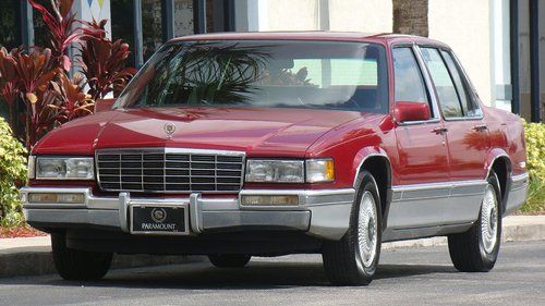 1992 cadillac sedan deville with just 43,000 2 owner miles a nice one no reserve