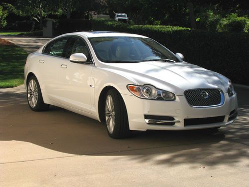 2011 jaguar xf premium sedan 4-door 5.0l