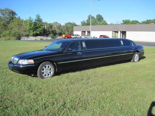 Sharp looking scb 120" town car limousine