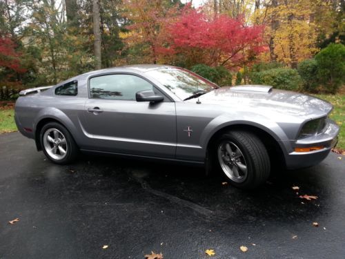 2006 ford mustang v6 coupe auto leather, pony pkg, shaker, spoiler, int upgrade