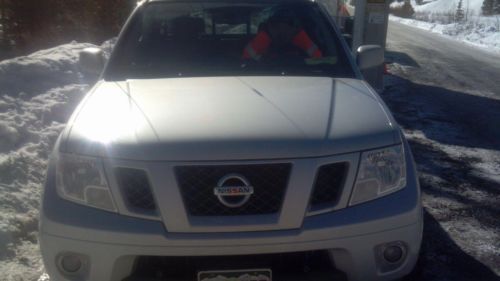 2012 nissan frontier pro 4x  extra cab