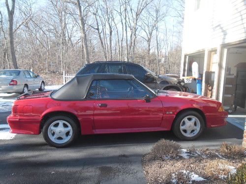 92 ford mustang ct conv 4480 miles prestine beyond show room!  none like this!
