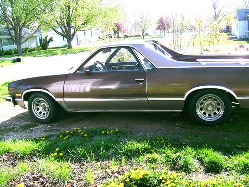 1984 elcamino excellent condition no dents or rust brand new tires