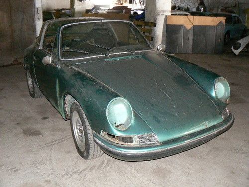 1970 porsche 911e targa roller for restoration irish green with tan interior