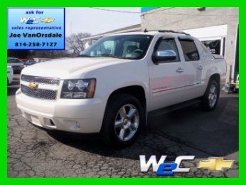 White diamond paint*4x4*navigation*dvd*sunroof*heated&amp;cooled leather front seats