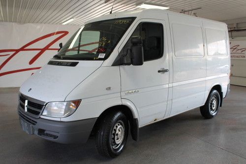 2006 dodge sprinter 118 wb low roof, mechanically perfect. drives like new!
