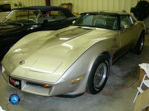 1982 collector edition corvette 28280 miles garage kept.. more images below!