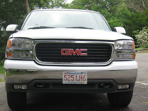 One owner 2004 gmc yukon slt 152,000 but very well maintained many new parts.