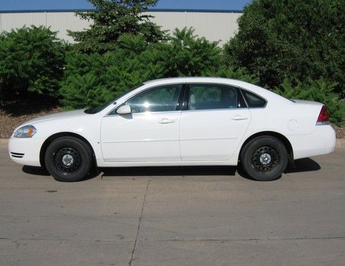 2006 chevy impala police package 4 dr sedan, 3.9l v-6, 81,092 miles