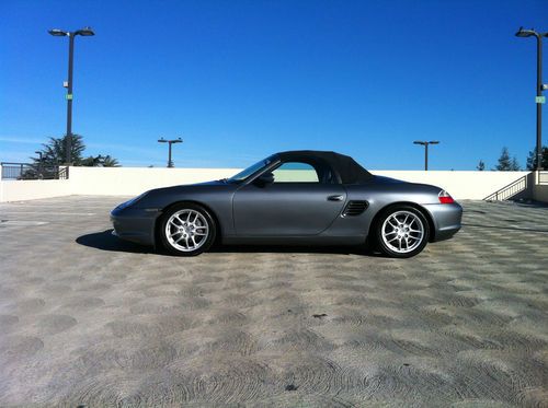Extremely clean and well cared for 2003 porsche boxster