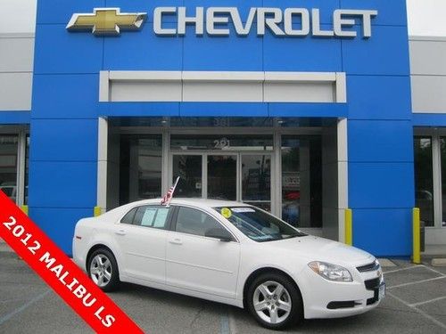 Certified white alloy wheels clean one oner carfax warranty automatic bluetooth