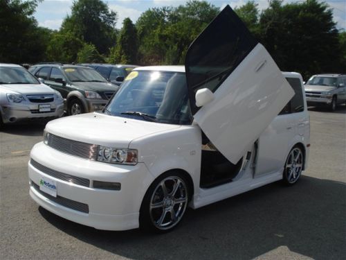 2006 scion xb modified one owner ask for josh orthel (319) 354-3311!