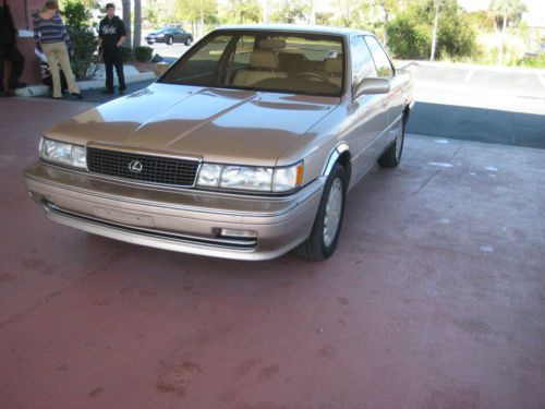 Lexus es250 1991 florida /bought /tittle sedan 2 owners great auto check report