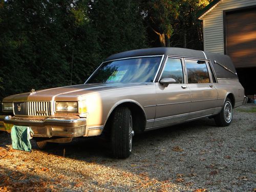 1988 chevrolet caprice hearse by eureka..rare chevy halloween haunted house prop