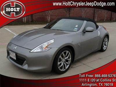2010 roadster convertible 3.7l 6-disc cd, 4wh disc brakes, heated &amp; cooled seats