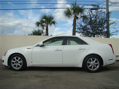 2009 cadillac cts 3,6 white