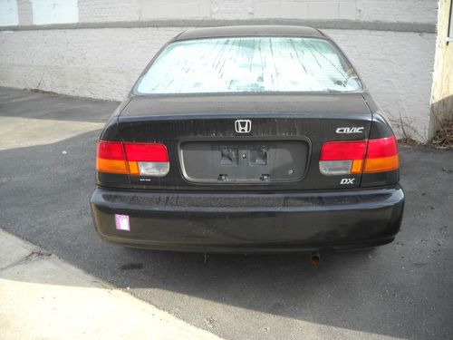 1998 honda civic dx coupe 2-door 1.6l flooded/parts car /rebuildable /no reserve
