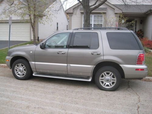 Mercury mountaineer 2003 luxury awd, v8 engine, mineral grey color, leatherseats